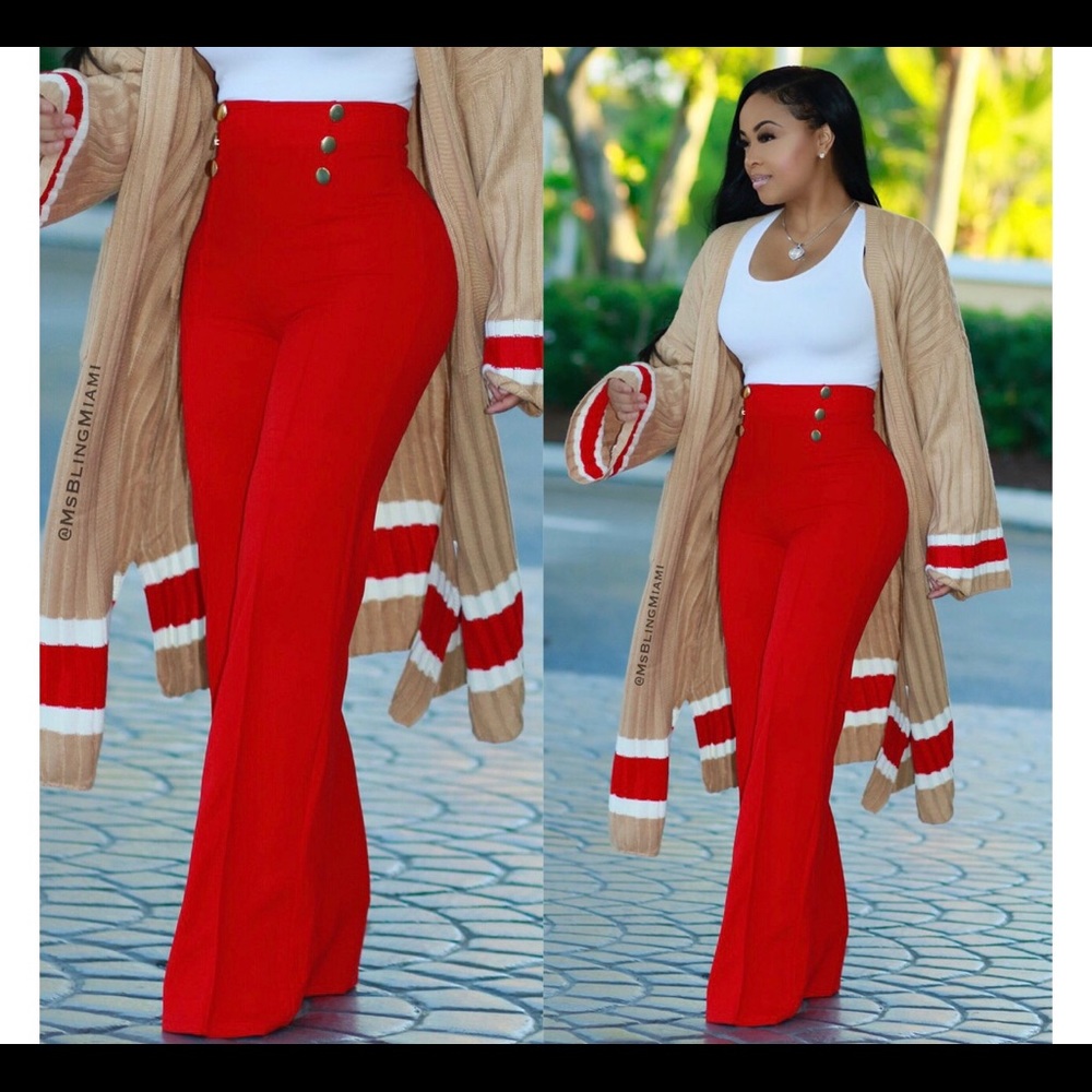 Red Highwaisted pants